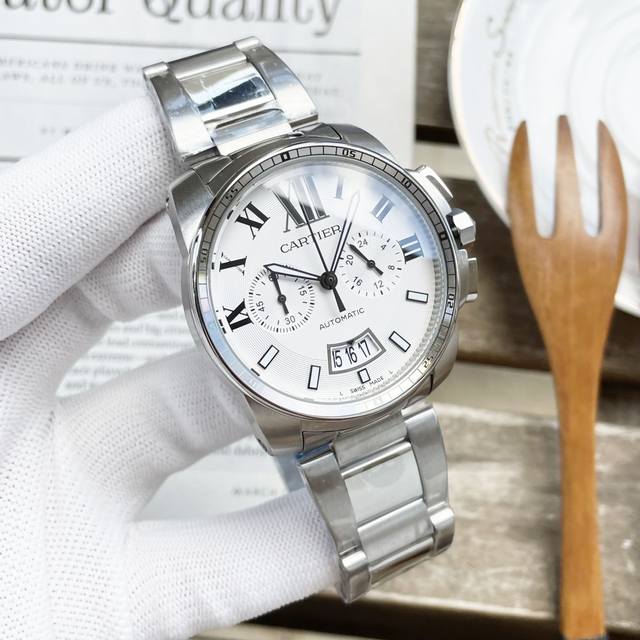 白壳 玫壳 钢带+30 卡地亚卡利博calibre De Cartier潜水系列，腕表堪称卡地亚新一代标志性杰作，316精钢表壳，超强表盘夜光丁，五针多功能石英