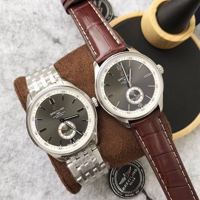 百年灵璞雅系列自动机械男表，特别新颖的二针半结构，在硬朗的风格中透着柔情，戴出了“都市优雅”，表盘尺寸40毫米，银色、烟煤色、蓝色表面，精致的双针结构不仅反映出