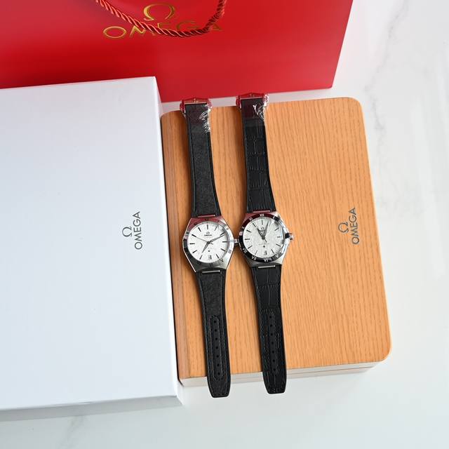 男款星座omega 欧米茄 第五代星座系列！全新原装尺寸41Mm腕表！ 原装一致抛光进口陶瓷表圈，刻度采用白金电镀工艺，经久不褪色 半月形切面，经过调整的托爪细