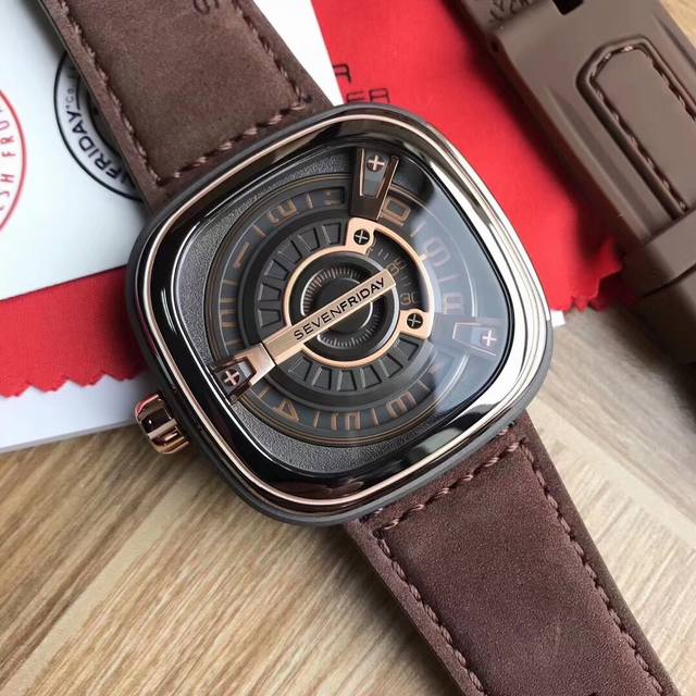 支持香港、美国直邮 断货大王！回货啦！多送原厂胶带一条！七个星期五 Sevenfriday自动机械男表，型号：M2-02，表径47*47Mm，硬件全部原厂出，看