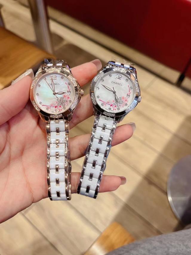 白 金 钢皮同价 香奈儿 Chanel 精致品质 最新首发 细致腕美 谐美不朽 无暇挑剔 细微悦尔 品牌 :香奈儿 实物更美 值得推荐 类型 ：精致女款腕表 表