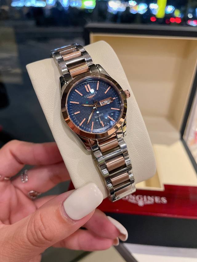 浪琴表结合女性材质与动感线条 打造出全新康柏系列 Conquest Classic 腕表 新款腕表仍然忠实于该品牌的标志性优雅气质 该系列腕表采用进口日本石英机