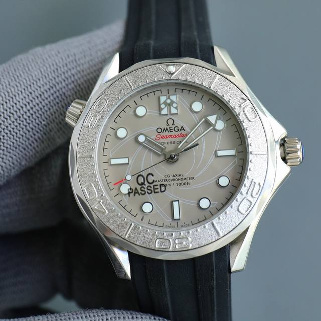 皮带 钢带 Tt厂出品官方同步，正品限量版、007、纪念版海马系列整备升级来袭 西铁城版本 送表带 强势爆款，钢性男儿 Tt厂出品全新海马系列限量、纪念版、00