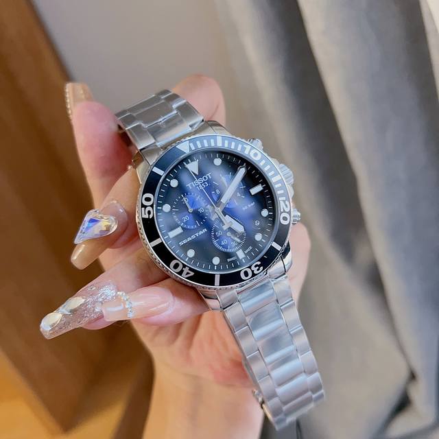 原单 天梭t120六针最新款，原单，蓝宝石玻璃，原装瑞士机芯，表盘圈口可转动。316L精钢，表径45Mm！蓝宝石玻璃镜面。防水300米！三码合一，商务型，送礼，