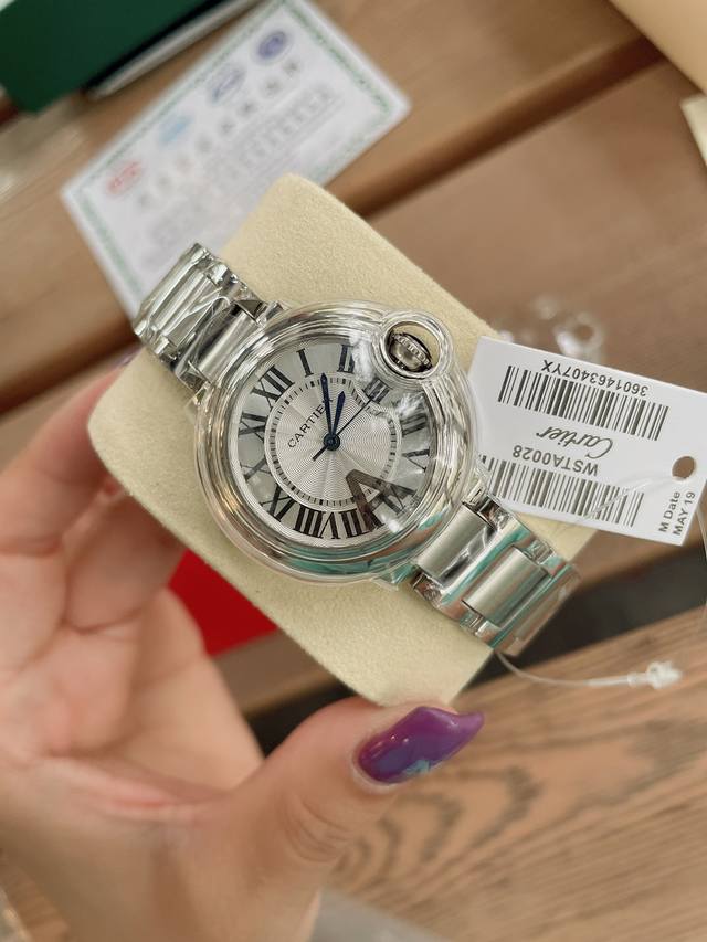 白 金 钻20 卡地亚 经典蓝气球 Cartier ， 人鱼玻璃 凸面弧形表壳，扭索雕纹表盘，剑形指针，表带采用进口陶瓷搭配316精钢，在卡地亚制表世界中，Ba