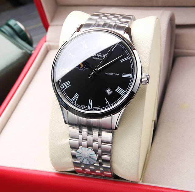 白皮 . 钢带20. 深度防水，可游泳！ 格拉苏蒂，日月星辰系列，搭载定制版原装进口8217机芯 0返修0售后 ，24小时／真月相显示，4 5位日历显示。。双卜