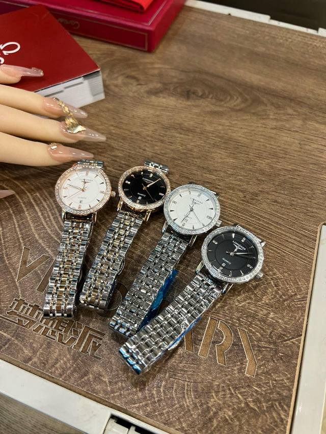 白皮 .钢 金20陶20浪琴-Longines 原装进口石英机芯 小秒设计 蓝宝石玻璃 316L精钢表壳 直径女29Mm 厚8Mm如果今天的阳光停止了它耀眼的光