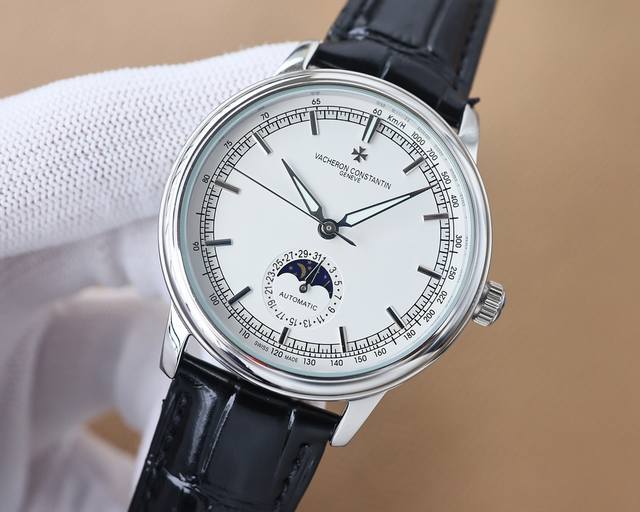 白 -金 Tw江诗丹顿 Vacheron Constantin 传袭系列男士腕表！全新复杂日月星辰多功能腕表，超强夜光。搭载原装进口2824-2自动上链机械机芯