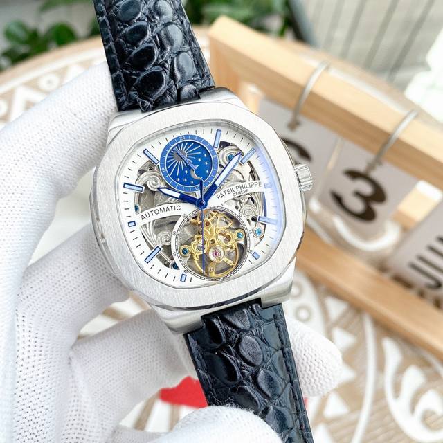 白 -金 钢带+20，百达翡丽 Patek.Philippe 精品男士腕表，多功能镂空设计，尊贵大气，绅士风范，卓越品质，热卖全城。采用全自动机械机芯，顶级31