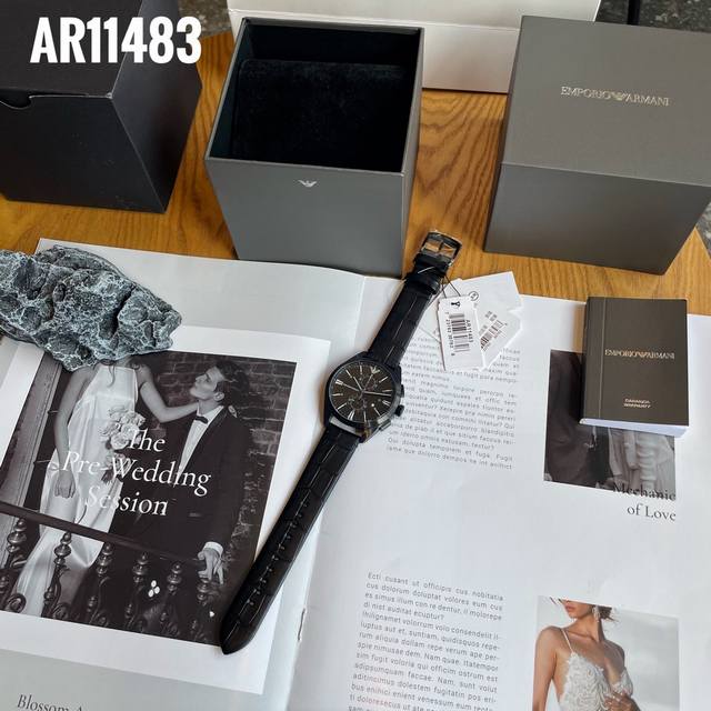 支持香港、美国直邮 全国联保！正品！阿玛尼armani男表 型号：Ar11483 表壳：精钢 表镜：矿物质强化玻璃 表带：真皮 尺寸：43*20Mm 低调不代表
