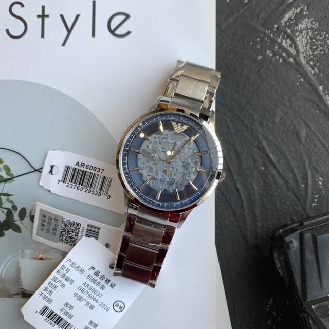 支持香港、美国直邮 正品？正品！配联保卡全国联保！ 阿玛尼男表ar 37 宋威龙同款 蔚蓝机械 匠心独具 时尚休闲 透明心 ， 富有现代艺术性的华美镂空 精致表