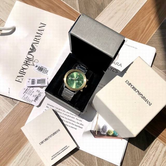 支持香港、美国直邮 全国联保！正品！阿玛尼 Armani 石英男表，专柜新款！本年度最火的男神款！Ar11454，时尚立体质感，多功能计时石英码表，进口石英机芯