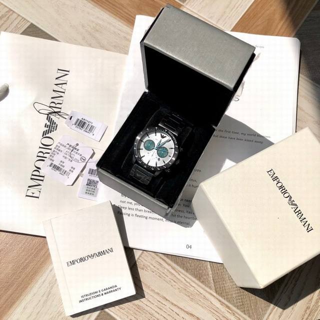 支持香港、美国直邮 全国联保！正品！阿玛尼 Armani 石英男表，专柜新款！本年度最火的男神款！Ar11454，时尚立体质感，多功能计时石英码表，进口石英机芯