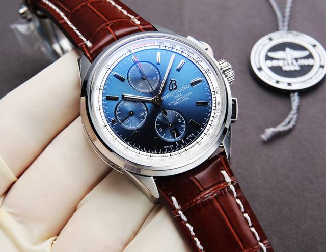 台湾厂新品 Bl全新 百年灵 B01计时腕表 璞雅系列 Premier 对于百年灵而言可谓意义非凡。如今，百年灵再度启用这个名字，推出将功能和风格完美融合的全新