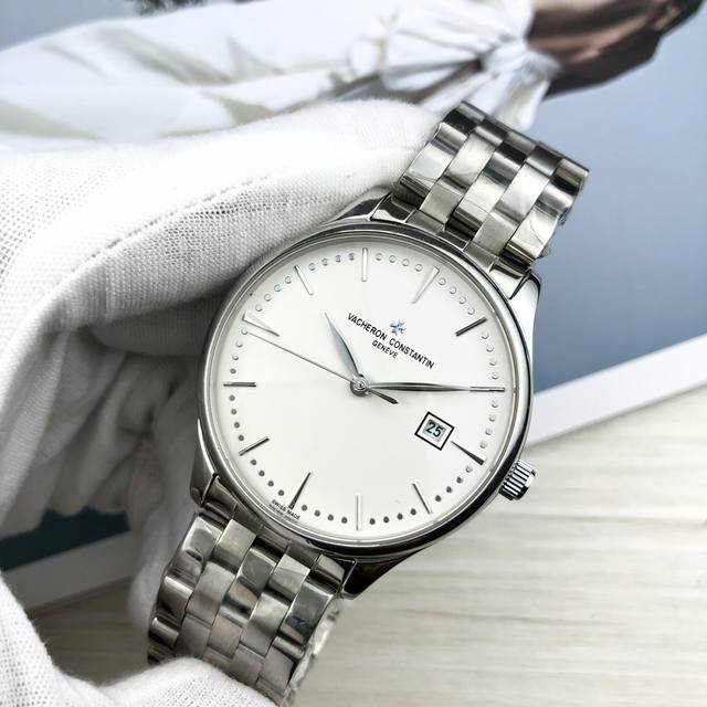 白 -金 钢带+20。江诗丹顿-Vacheron Constantin精品男士腕表尊贵大气，绅士风范，卓越品质，热卖全城。采用进口西铁城8215机芯，顶级316
