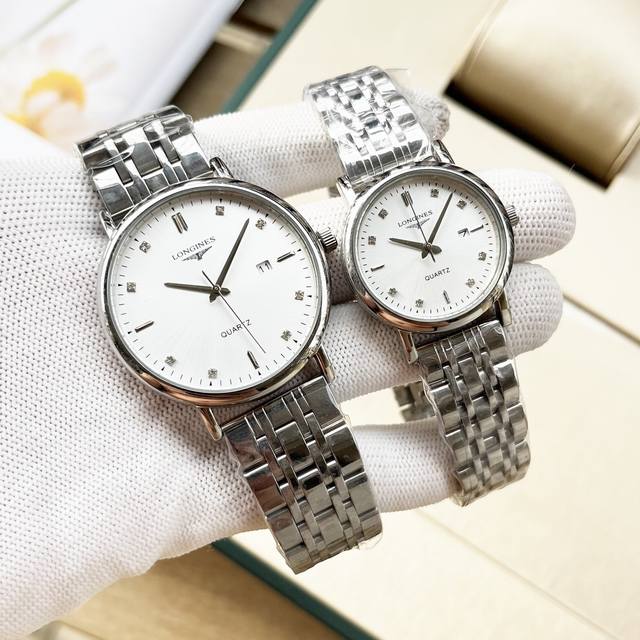 白 -金 钢带+20 实物拍摄 品牌： 浪琴-Longines 类型：情侣对表 表壳：316精钢 做工优质 表带：进口小牛皮 316精钢 两种可选 机芯：进口石