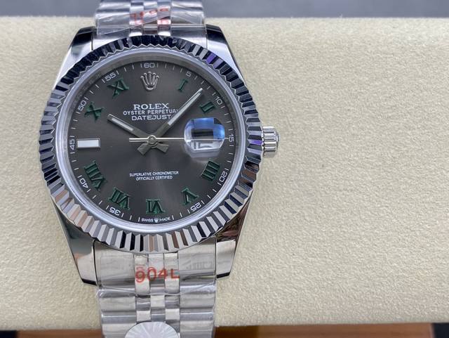 劳力士rolex 单历 日志型系列 41Mm 直径 41Mm 机芯 搭载进口全自动机械机芯 圈口 劳力士ringcommand三角坑纹 光圈 镜面 防刮蓝宝石玻