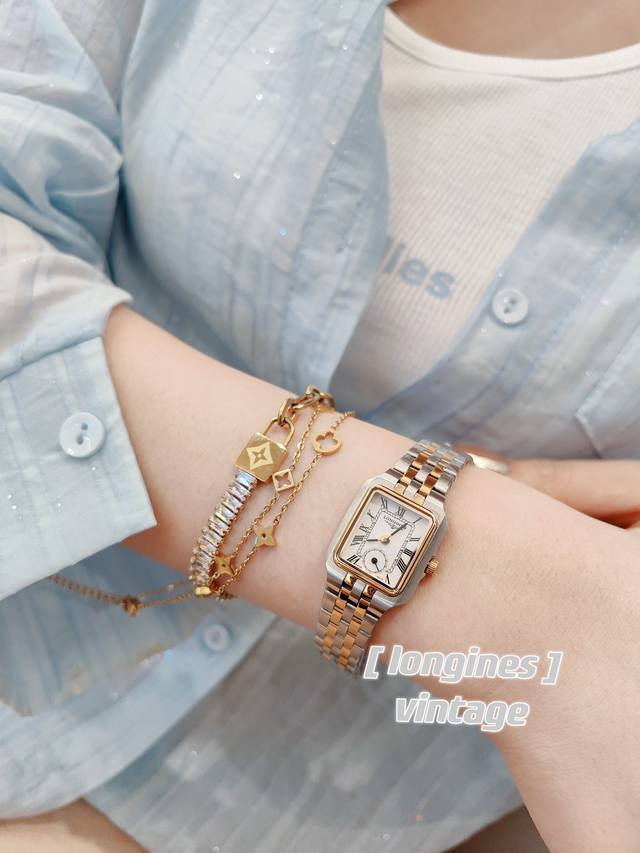 白 金 人间浪漫富贵花，被浪琴中古表击中！太秀致的一枚浪琴 Vintage 优雅系列表，可真是火遍全网不拥有一枚是不是心痒痒！这枚自浪琴 Longines 实在