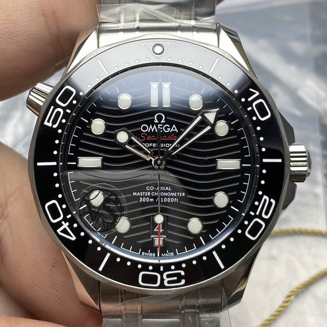 Jvs 海马 米，波浪纹42Mm尺寸，新款八爪鱼8800机芯。