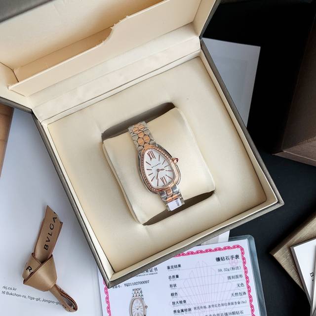 配盒 支持香港、美国直邮 Bvlgari宝格丽女士腕表，最新款镶钻版serpenti Seduttori鎏光蛇影腕表超美腻 佩戴方式很特别 像被蛇缠绕～十分别致