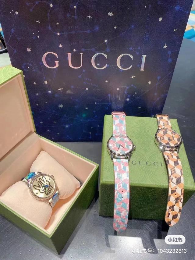原单厂gucci G- Timeless 系列w碗表，为了庆祝兔年，品牌推出色彩靓丽的全新设计腕表，表盘直径为38 Mm，精钢表壳，玻璃上饰有gucci兔子印花