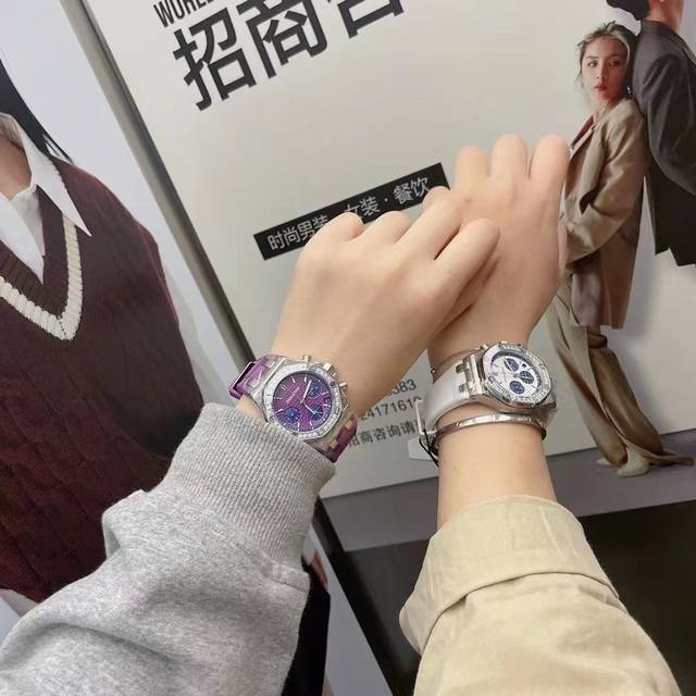 网红爆款ap爱彼皇家橡树系列全新色系--樱花粉vs橄榄绿 美女几乎人手一枚！精钢表壳镶钻八角钻石壳边设计 进口日本多动能石英机芯 稳定带计时功能 蓝宝石水晶镜面