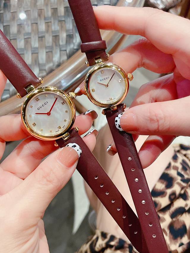 批P白 玫金. 精钢品质 瑞士机芯 古驰gucci 经典款女神白领必备之一 尺寸大32小2