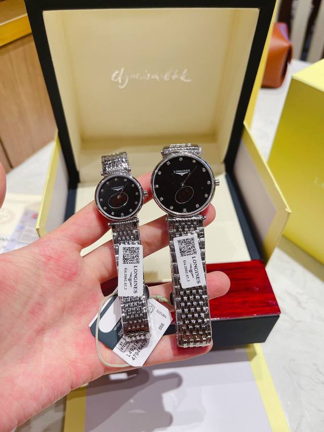 浪琴-Longines嘉岚系列 ，瑞士石英 超薄型情侣对表 ，天然贝母表盘，316L精钢壳套 蓝宝石水晶镜面 防水 经典时尚 ，大号直径34Mm 小号直径24.