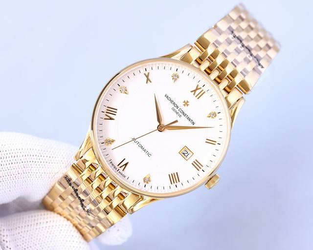 白 -金 江诗丹顿火爆上市！简雅大方，商务优选！搭载原装进口全自动机械机芯，性能稳定 零返修 ！表壳:采用316精钢+超耐磨精钢表带！蓝宝石镜面耐磨防刮花玻璃！