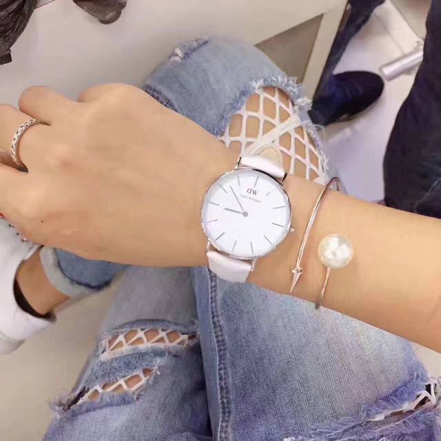 机芯：原装gl20机芯 质量：原单钢壳，量多价优 可配: 钢带 网带 皮带 尼龙带 尺寸：40-36-32-28Mm，厚6Mm