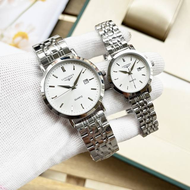 白190-金 钢带+20 实物拍摄 品牌： 浪琴-Longines 类型：情侣对表 表壳：316精钢 做工优质 表带：进口小牛皮 316精钢 两种可选 机芯：进