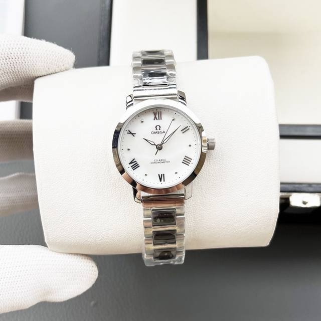 白壳 金壳 钢带+20 陶40 Omega欧米茄 时尚女士石英腕表，女神范十足的一款手表，超强时尚设计理念，进口石英机芯，顶级镀膜玻璃镜面，多颜色进口小牛皮搭配