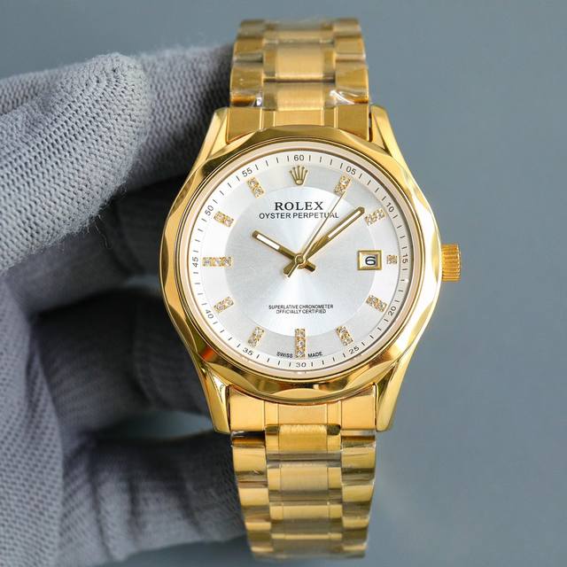 统一 五星推荐 新款劳力士商务系列，全表采用316L精钢，表盘采用精磨太阳纹，让您读时更清晰！高档大气！316L精钢打造鑫完美多边形弧度表壳！搭配蓝宝石玻璃，意