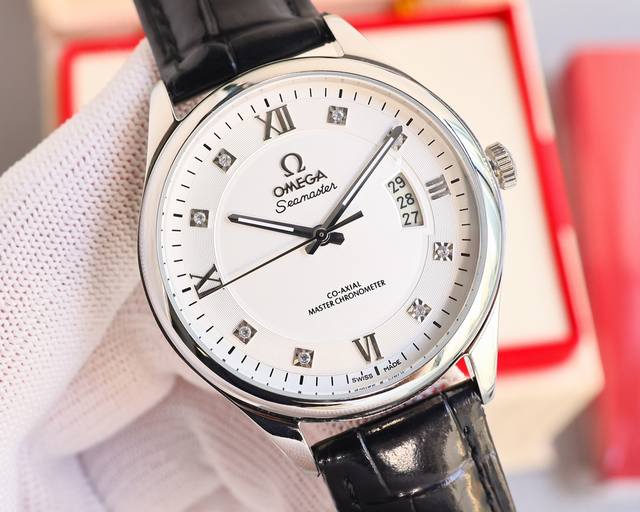 皮带 钢带 欧米茄-Omega精品男士腕表 尊贵大气，绅士风范，卓越品质，热卖全城。采用进口西铁城机械机芯，顶级316精钢表壳，进口小牛皮表带，矿物质超强镜面，