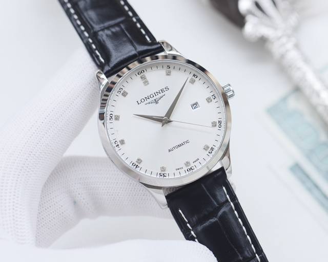 白壳 ，金壳 ，钢带20 品牌：浪琴-Longines 类型：男士腕表 壳套：顶级版316精钢l 表带：进口小牛皮表带 316L精钢表带 机芯：全自动机械机芯