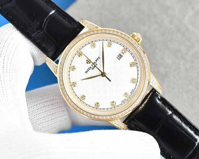白壳 ，金50新款满砖壳百达翡丽，火热新款式，百达翡丽新款锅盖，耗时长达6个月！超薄男士自动机械腕表，采用进口原装9015机芯，每小时振频28800次，零返修质