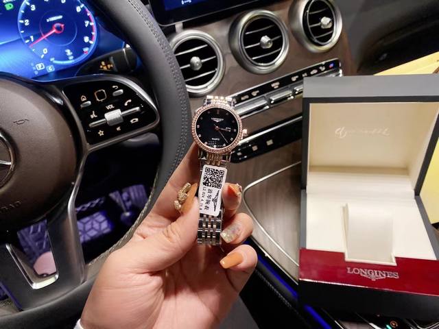 配图片包装35经典专柜全套包装25 浪琴～爆单款 蓝宝石水晶玻璃镜面 原单瑞士石英 年 实心钢带 蝴蝶扣 尺寸：30Mm百搭款