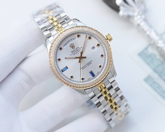 尊享价： 品牌：劳力士-Rolex 类型：男士腕表 壳套：顶级版316精钢l 表带：进口小牛皮表带 机芯：全自动进口机械机芯 镜面：矿物质防刮镜面玻璃 尺寸：直