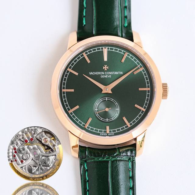 Sj出品 白壳 金壳 钻+50 江诗丹顿 Vc 传袭系列男士腕表mo1 1 该表搭载4400As 全自动机械 走时精准 动力储备40小时 防水深度30米 2 镶