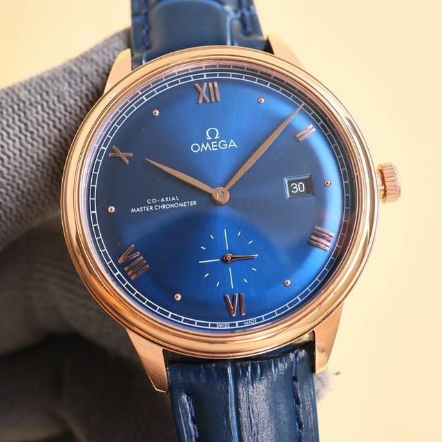 FFF金玟50 第三代蝶飞典雅重磅登场 1TW最新推出欧米茄蝶飞系列典雅小秒针款 全新升级版41表径同步官网 内部搭载欧米茄8802至臻天文台机芯 透过蓝宝石玻