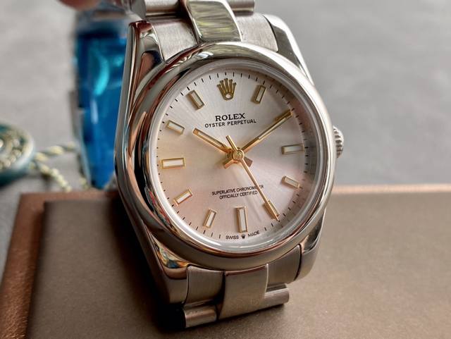 SK厂 劳力士Rolex 蚝式恒动型31mm 直径 31mm 机芯 搭载全自动机械机芯 圈口 光圈 镜面 防刮蓝宝石玻璃镜面 材质 进口316L精钢表壳 表带