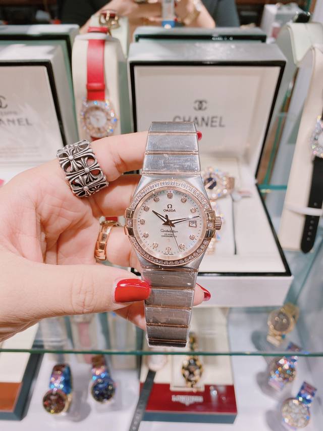 欧米茄、星座系列...情侣款间玫瑰金表带 石英进口机芯蓝宝石镜面直径：38mm 27mm