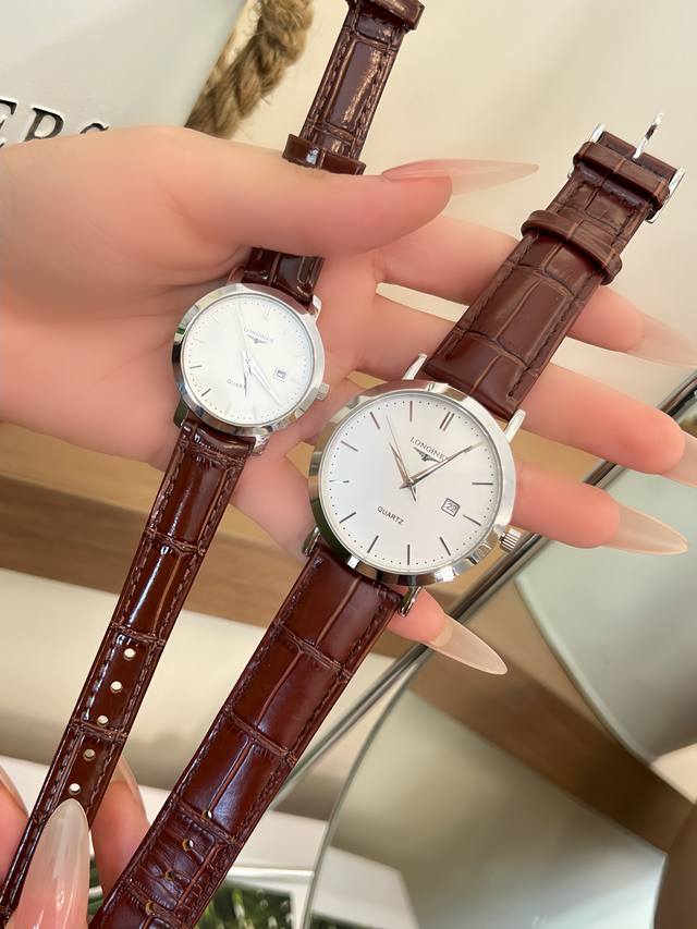 白壳 玫 钢带20 浪琴最新款 情侣对表 原装进口石英机芯 矿物质玻璃镜面 316L精钢表壳 直径男40mm女30mm 厚8mm如果今天的阳光停止了它耀眼的光芒