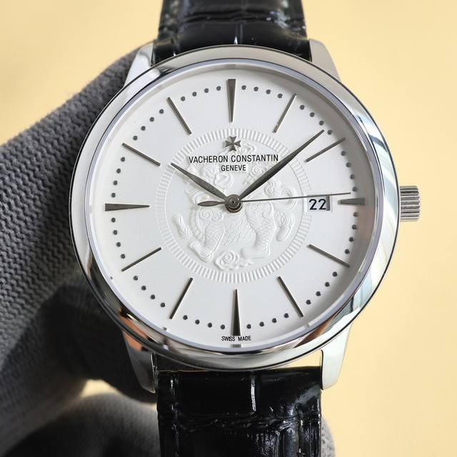 白壳 玫金 最新爆款主推 江诗丹顿 Vacheron Constantin 男士腕表！ Tw制表师团队历时8个月精心设计，敢为人先，突破多层技术瓶颈，力求完美！