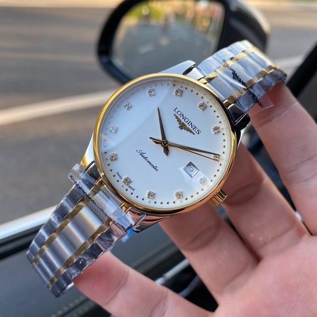 白壳 ，金壳 ，钢带+20。 西铁城白壳 ，金壳 ，钢带+20。 经典再次升级，两种机芯随意选择。 浪琴-Longines 精品男士腕表经典大三针设计，尊贵大气