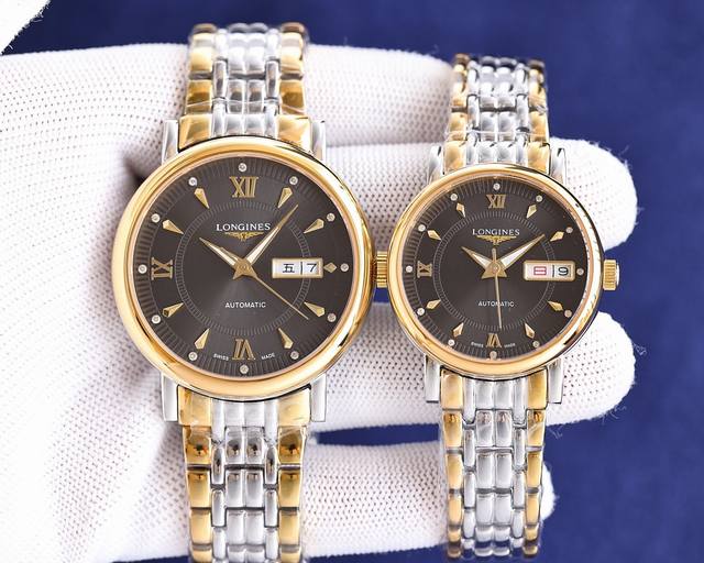 同价] 三针精品 简约款式 最新 ：浪琴最佳设计独家首发 类型 ：精品情侣腕表 表带 ：316精钢表带 机芯 ：西铁城机芯 镜面 ：蓝宝石玻璃 更高清 品味高雅