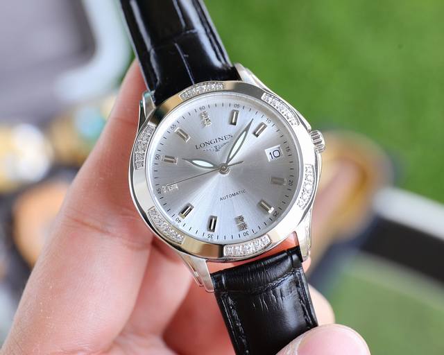 白 金 皮带陶瓷同价 热卖款！浪琴-女神必备石英腕表 进口石英-3针机芯蓝宝石玻璃镜面316精钢镶钻表壳精钢结合陶瓷表带直径35Mm 厚度10Mm