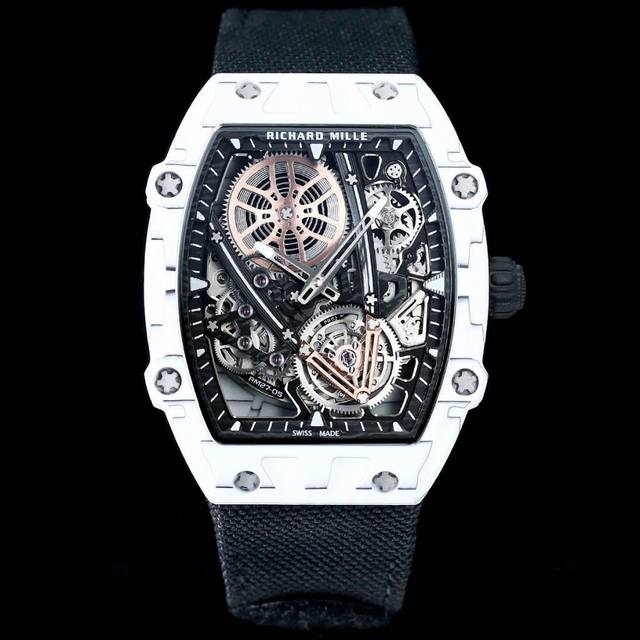 Richard Mille 理查米尔 Rm 27-05 Flying Tourbillon Rafael Nadal 浮动陀飞轮腕表 超轻、超薄 整枚腕表重量仅