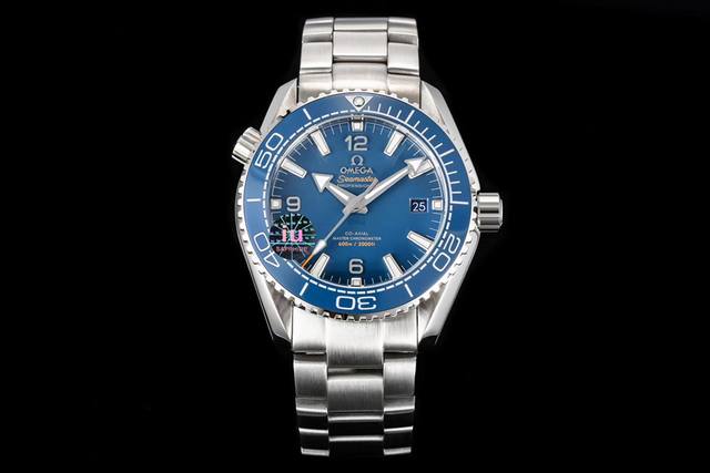 胶带 钢带 Iu最强V6版8900海马系列海洋宇宙600米腕表火爆来袭：市面最高版本海洋宇宙系列腕表 1 升级壳身斜边底线加大与正品一致 2 升级表圈口更加黑橙