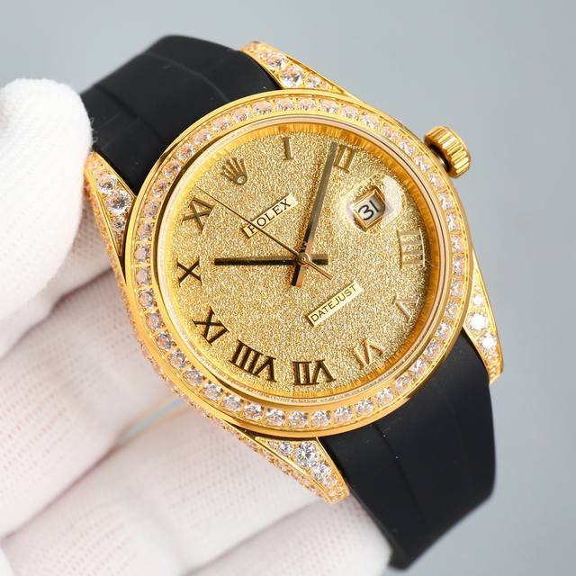 同价： 劳力士日志满钻土豪版：奢华与工艺的极致呈现 精湛工艺与材质 - 18K 纳米技术： 采用先进的 18K 纳米技术，使表身质感细腻且光泽度极佳，尊贵气质自
